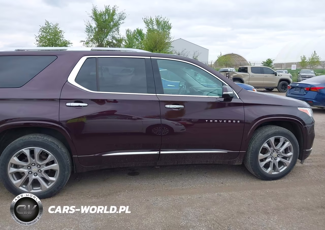 2018 Chevrolet Traverse Premier VIN:1GNEVJKW8JJ225011 - 13