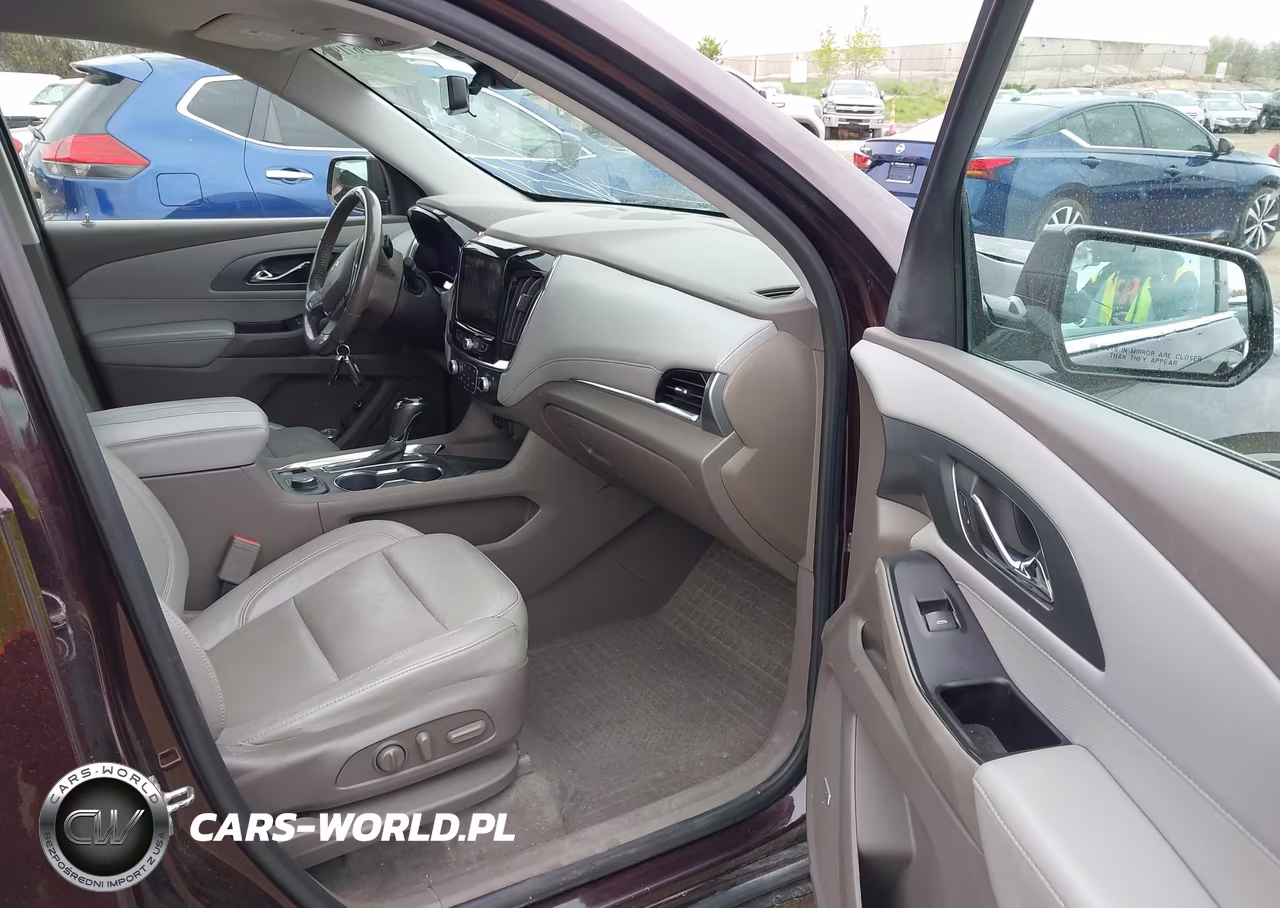 2018 Chevrolet Traverse Premier VIN:1GNEVJKW8JJ225011 - 5