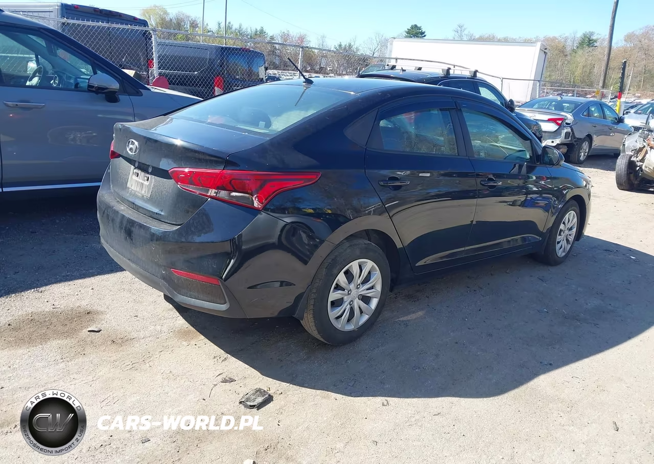 2021 Hyundai Accent Se VIN:3KPC24A69ME148176 - 4