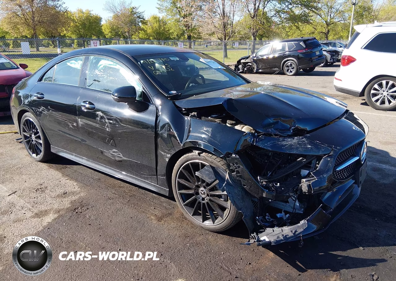 2023 Mercedes-Benz Cla 250 Coupe 4Matic – zdjęcie 1 z 16