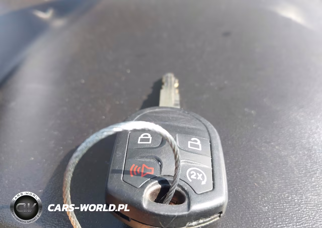 2010 Ford Focus Ses VIN:1FAHP3GNXAW252585 - 11