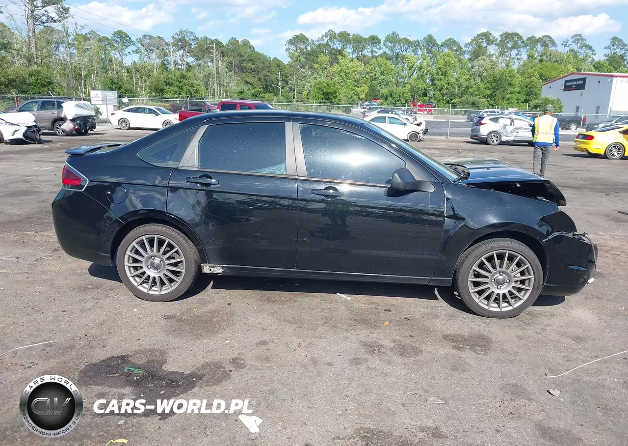 2010 Ford Focus Ses VIN:1FAHP3GNXAW252585 - 13