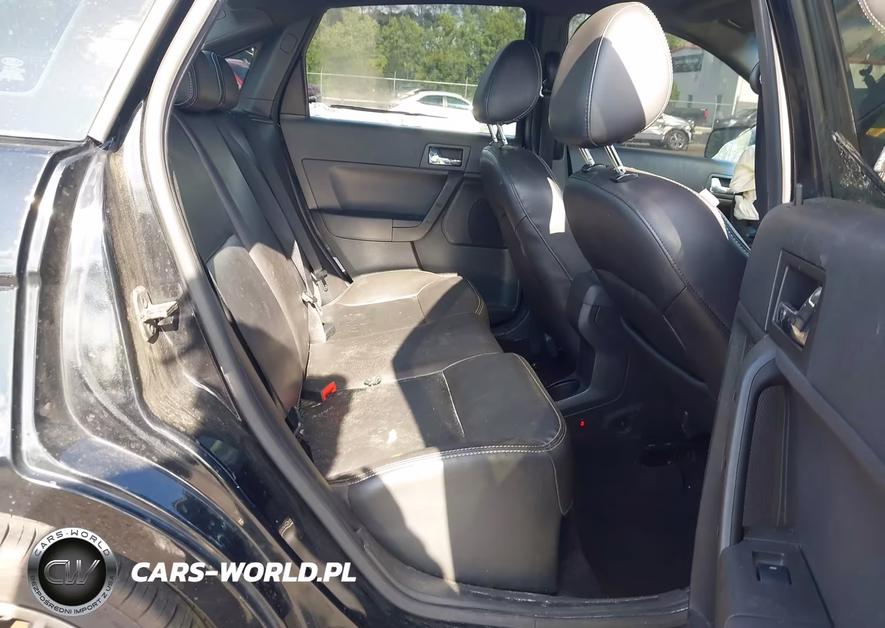 2010 Ford Focus Ses VIN:1FAHP3GNXAW252585 - 8