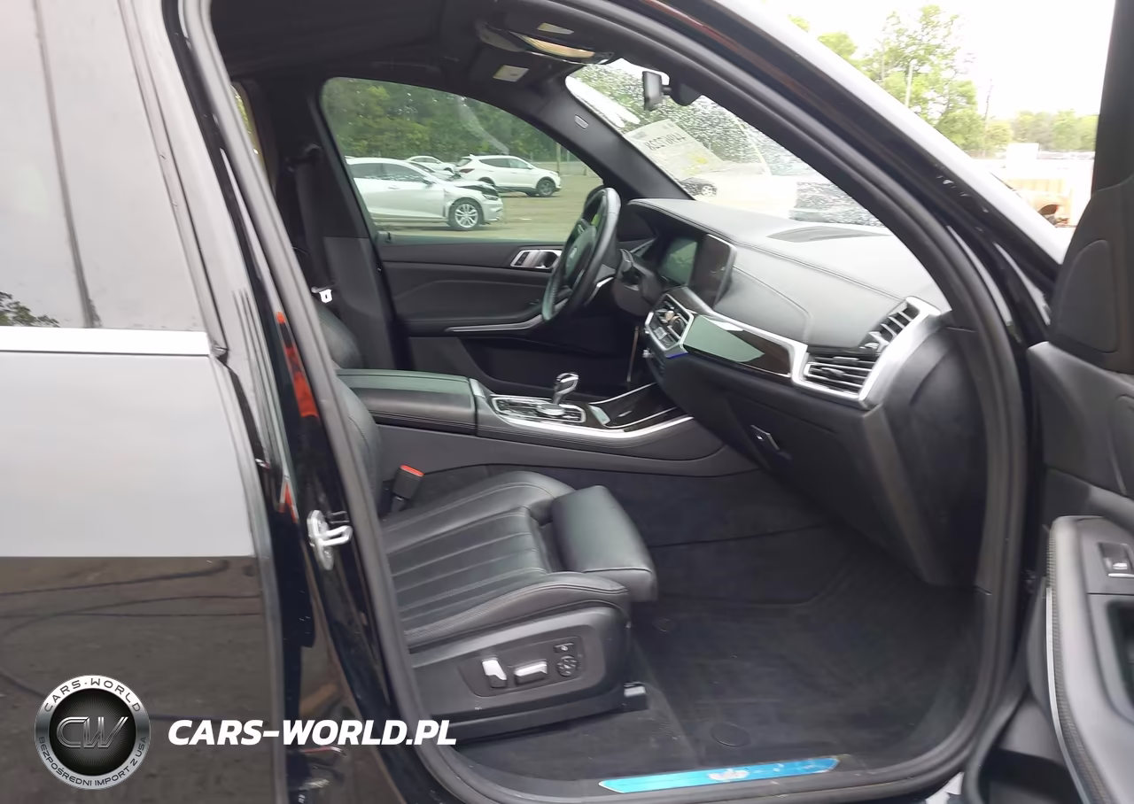 2020 BMW X5 xDrive40I VIN:5UXCR6C06L9B54201 - 5