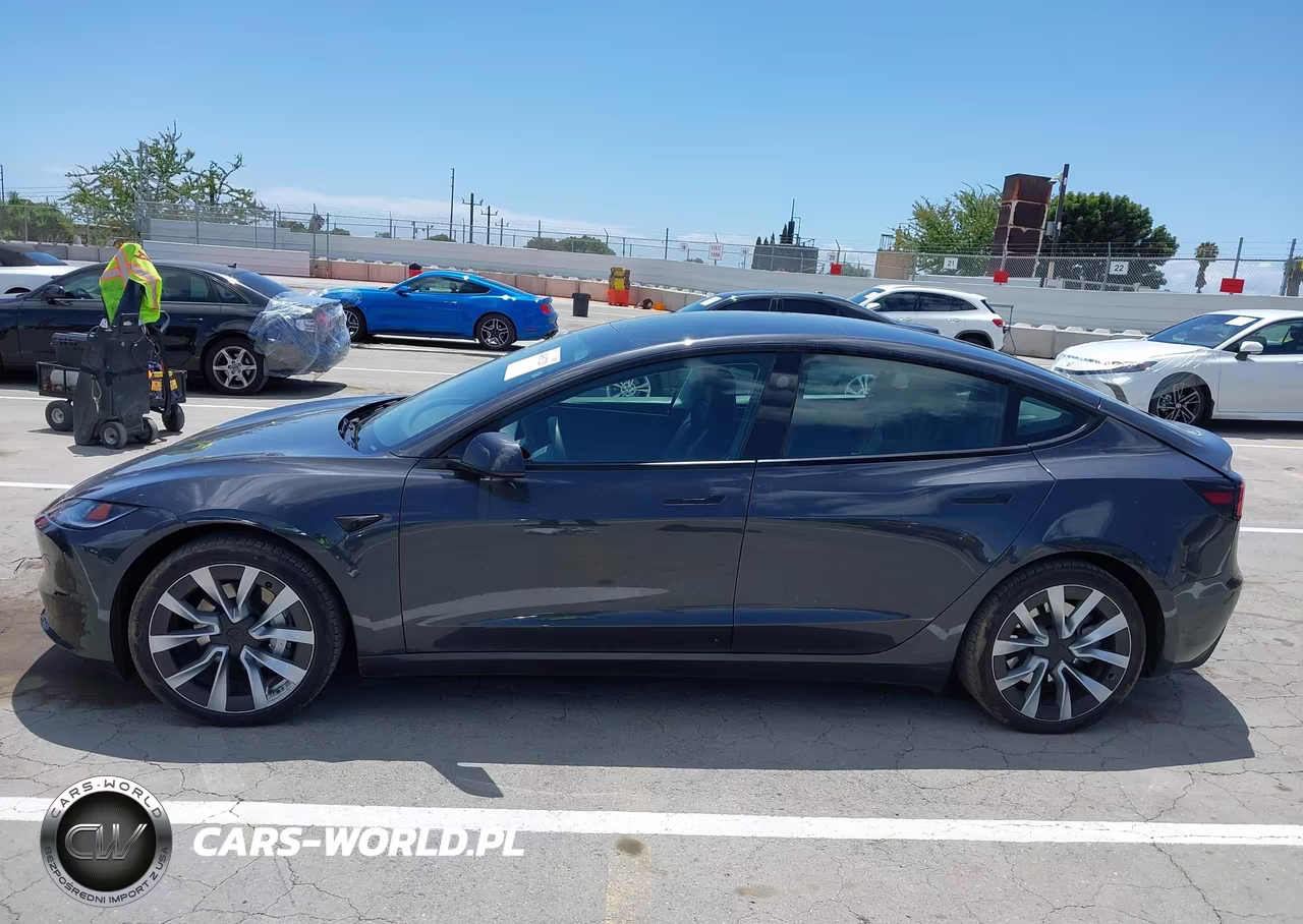 2024 Tesla Model 3 Long Range Dual Motor All-Wheel Drive-Rear-Wheel Drive VIN:5YJ3E1EA5RF734475 - 15
