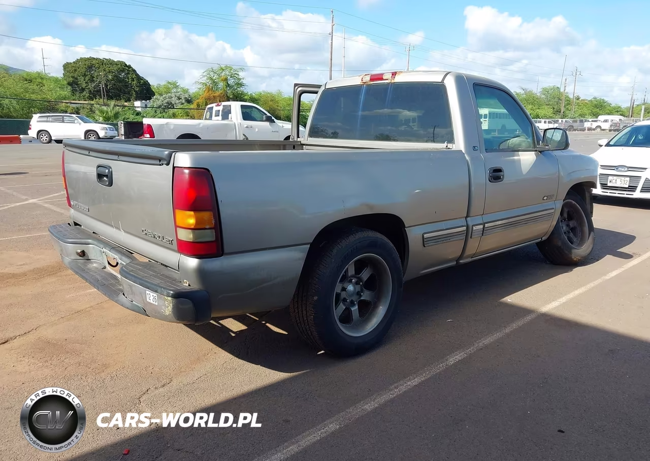 2002 Chevrolet Silverado 1500 Ls VIN:1GCEC14V32Z324888 - 4