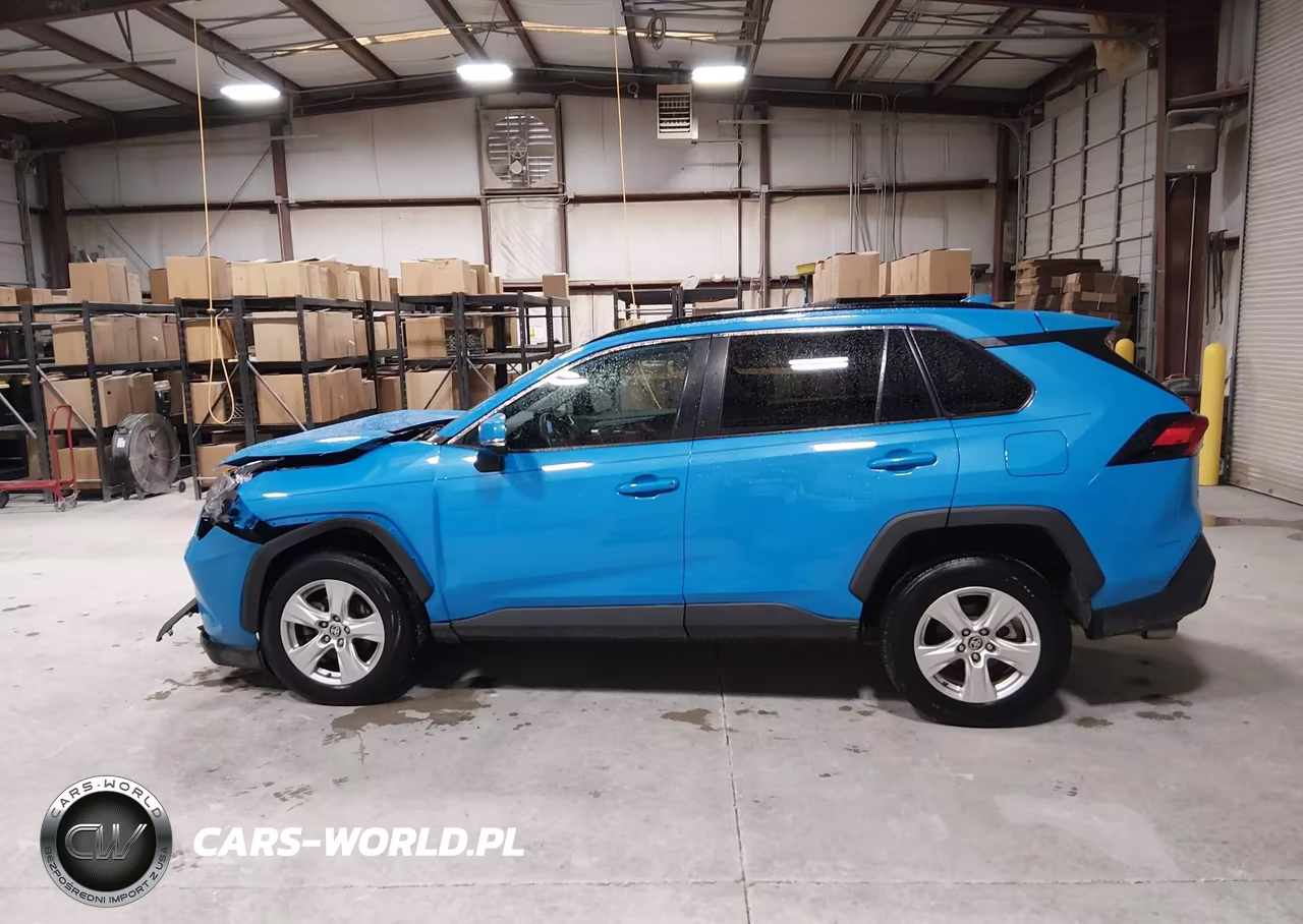 2021 Toyota Rav4 Xle VIN:2T3P1RFV8MW179862 - 14