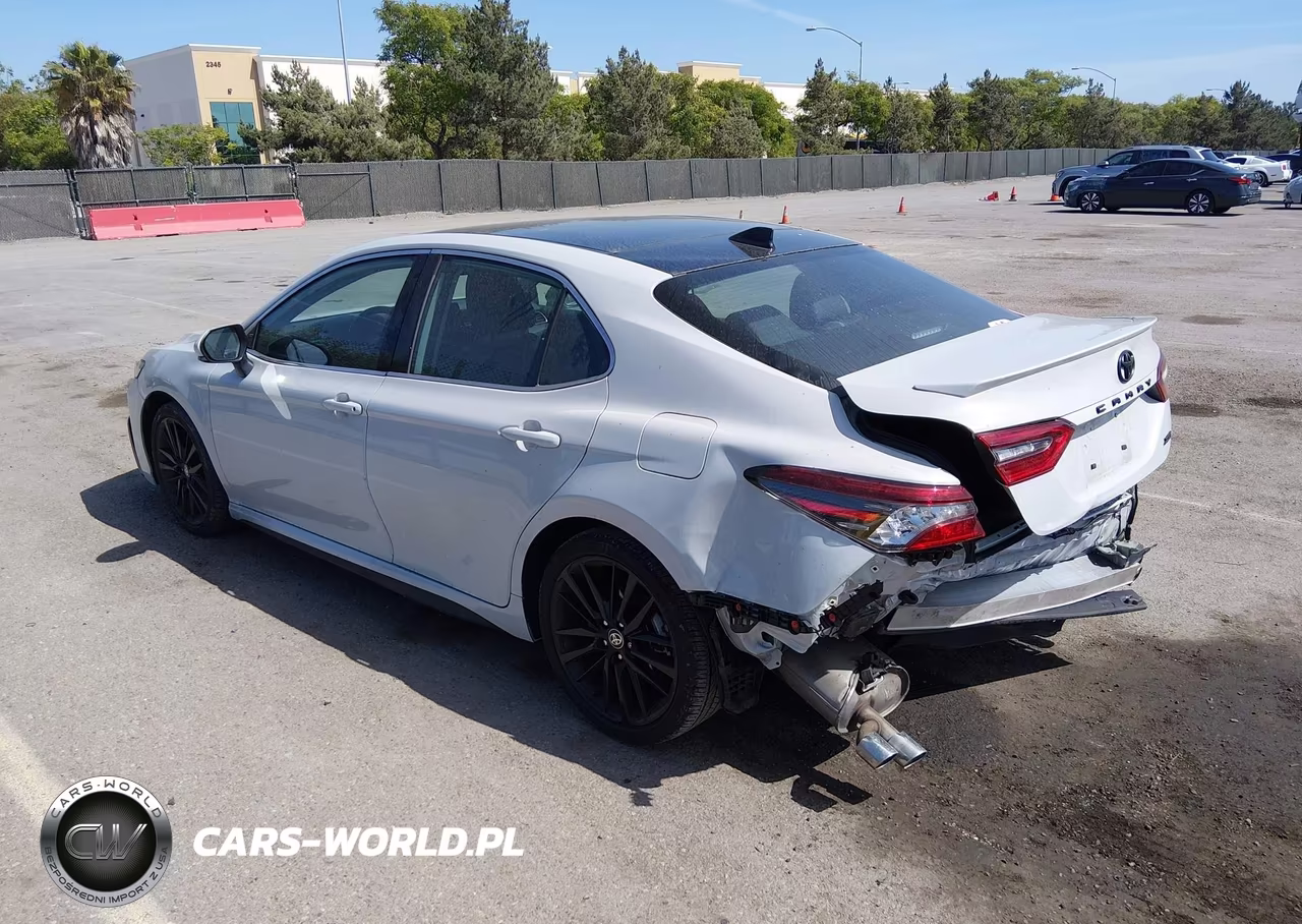 2024 Toyota Camry Xse VIN:4T1K61AK3RU240318 - 3