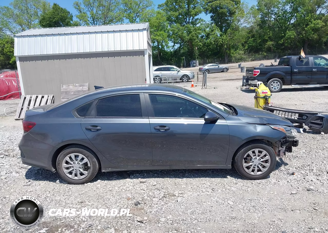 2021 Kia Forte Fe VIN:3KPF24AD3ME315160 - 14