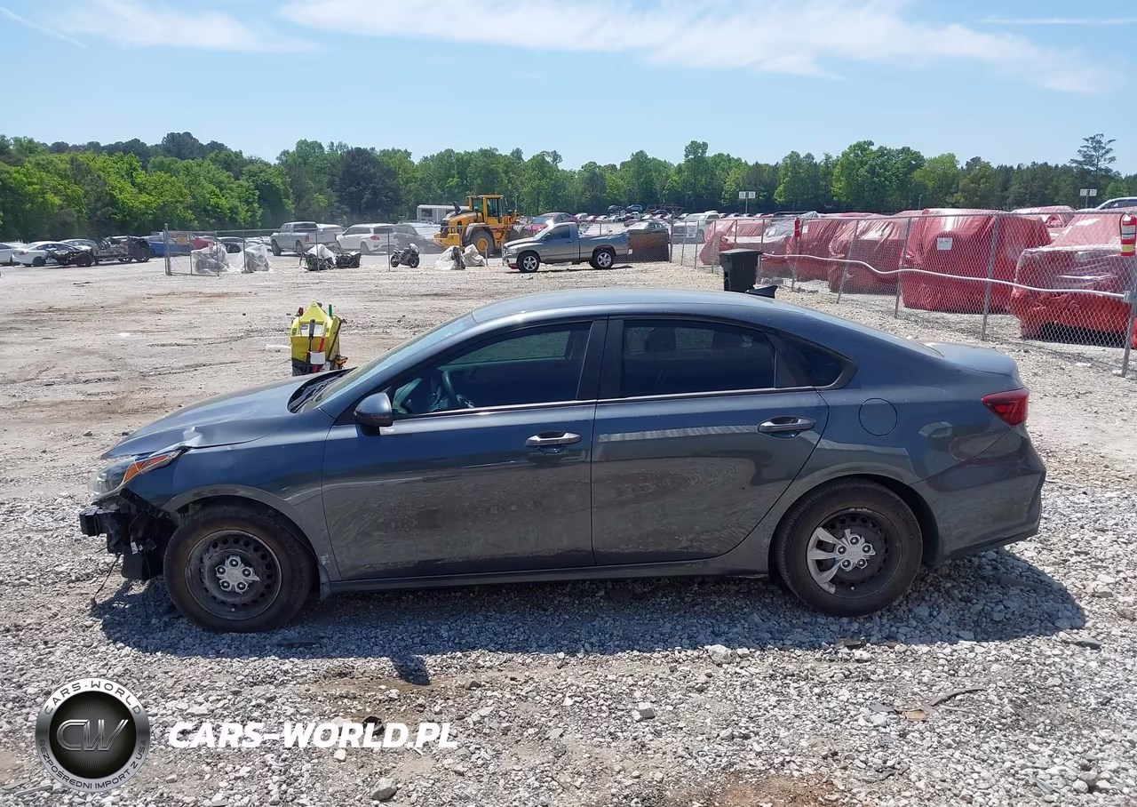 2021 Kia Forte Fe VIN:3KPF24AD3ME315160 - 15