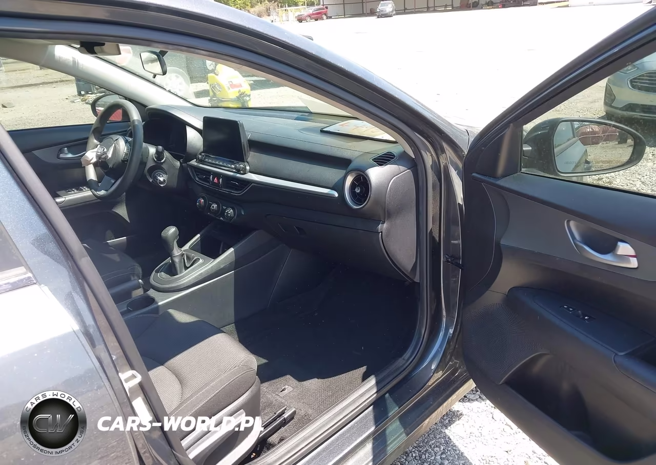2021 Kia Forte Fe VIN:3KPF24AD3ME315160 - 5