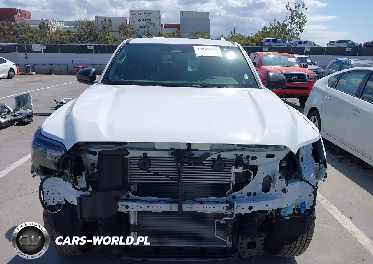 2025 Toyota 4Runner Sr5 VIN:JTEVA5BR4S5042622 - 13