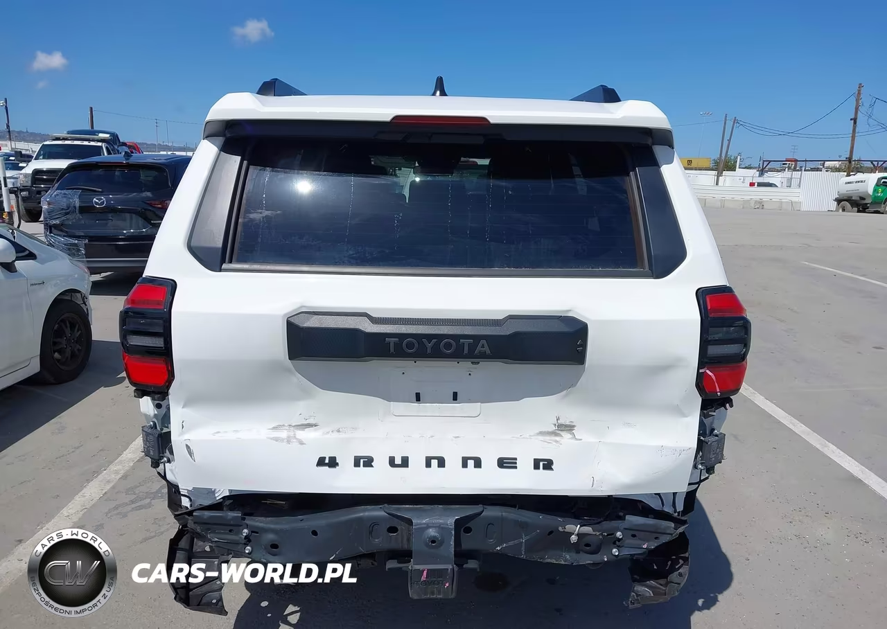 2025 Toyota 4Runner Sr5 VIN:JTEVA5BR4S5042622 - 17
