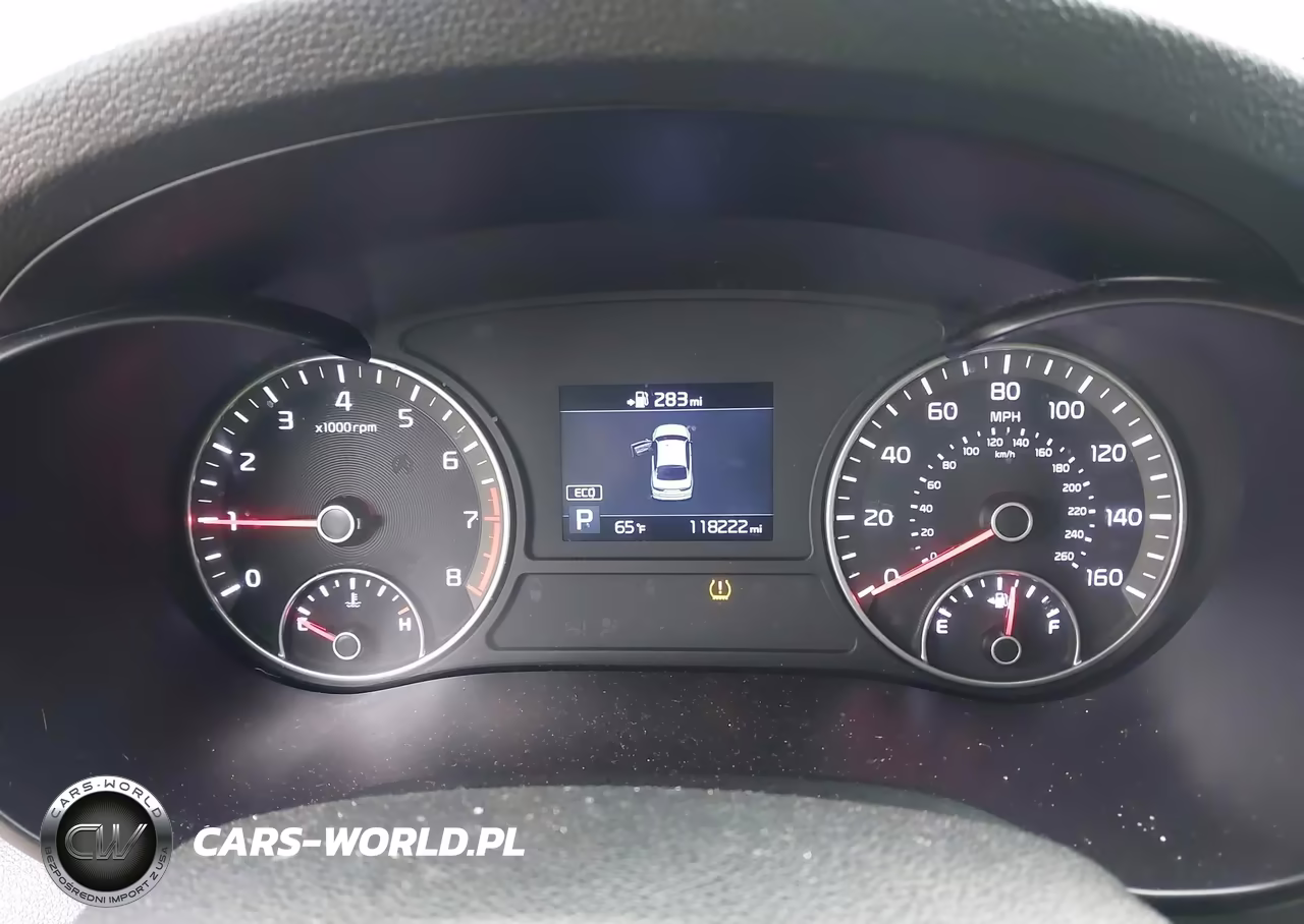 2019 Kia Optima S VIN:5XXGT4L33KG290755 - 7