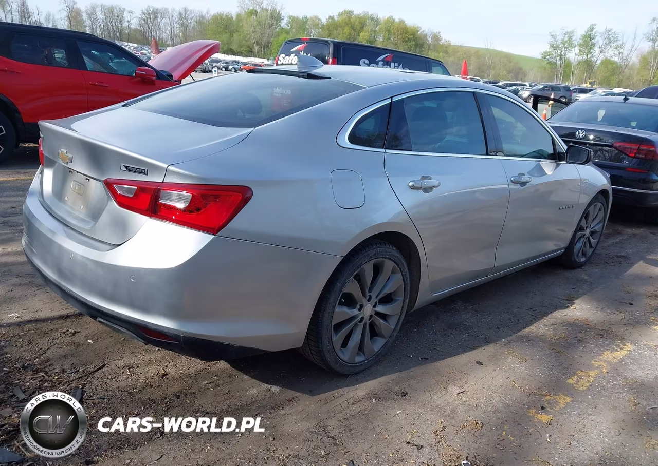2016 Chevrolet Malibu Premier VIN:1G1ZH5SX0GF202442 - 4