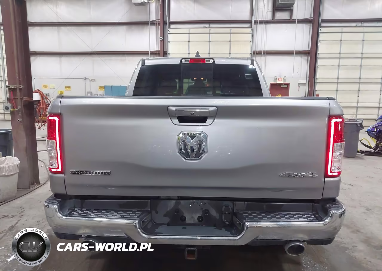 2020 Ram 1500 Big Horn 4X4 5'7 Box VIN:1C6SRFFM7LN204188 - 17