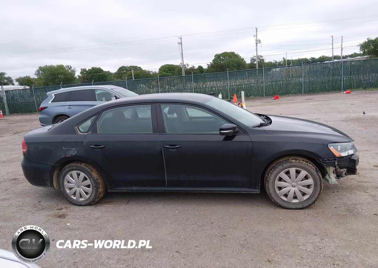 2013 Volkswagen Passat 2.5L S VIN:1VWAH7A35DC033446 - 14