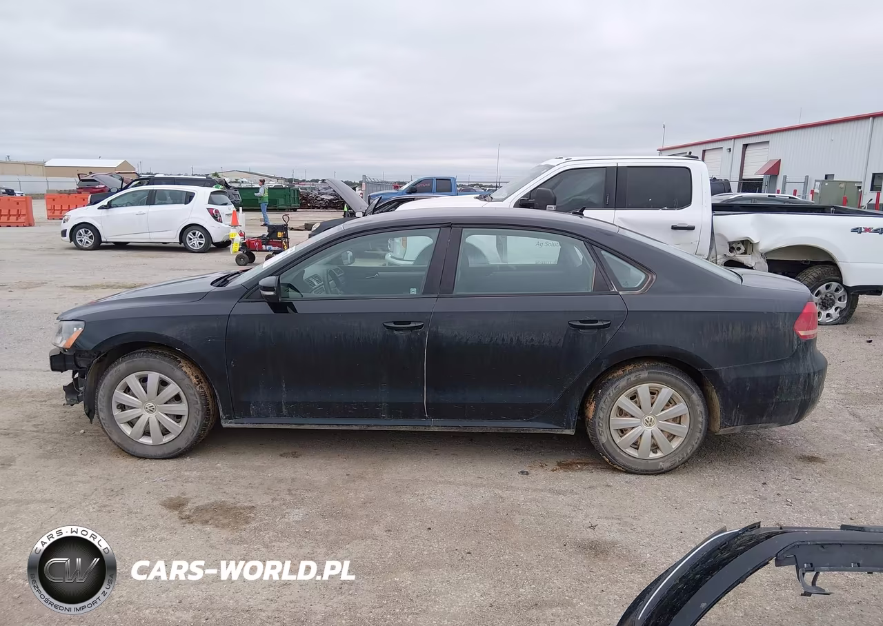 2013 Volkswagen Passat 2.5L S VIN:1VWAH7A35DC033446 - 15