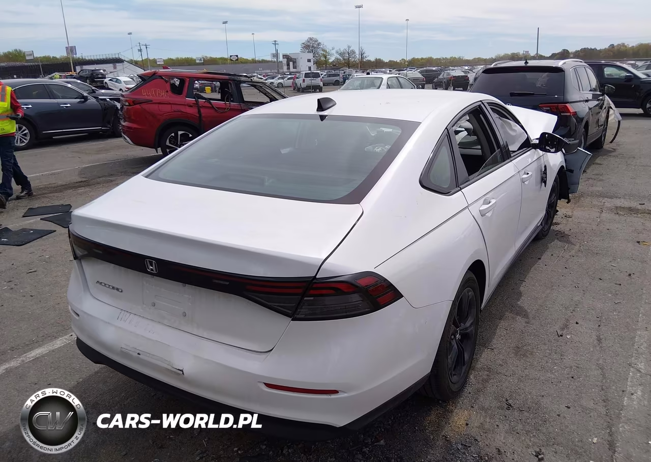 2025 Honda Accord Se VIN:1HGCY1F46SA062555 - 4