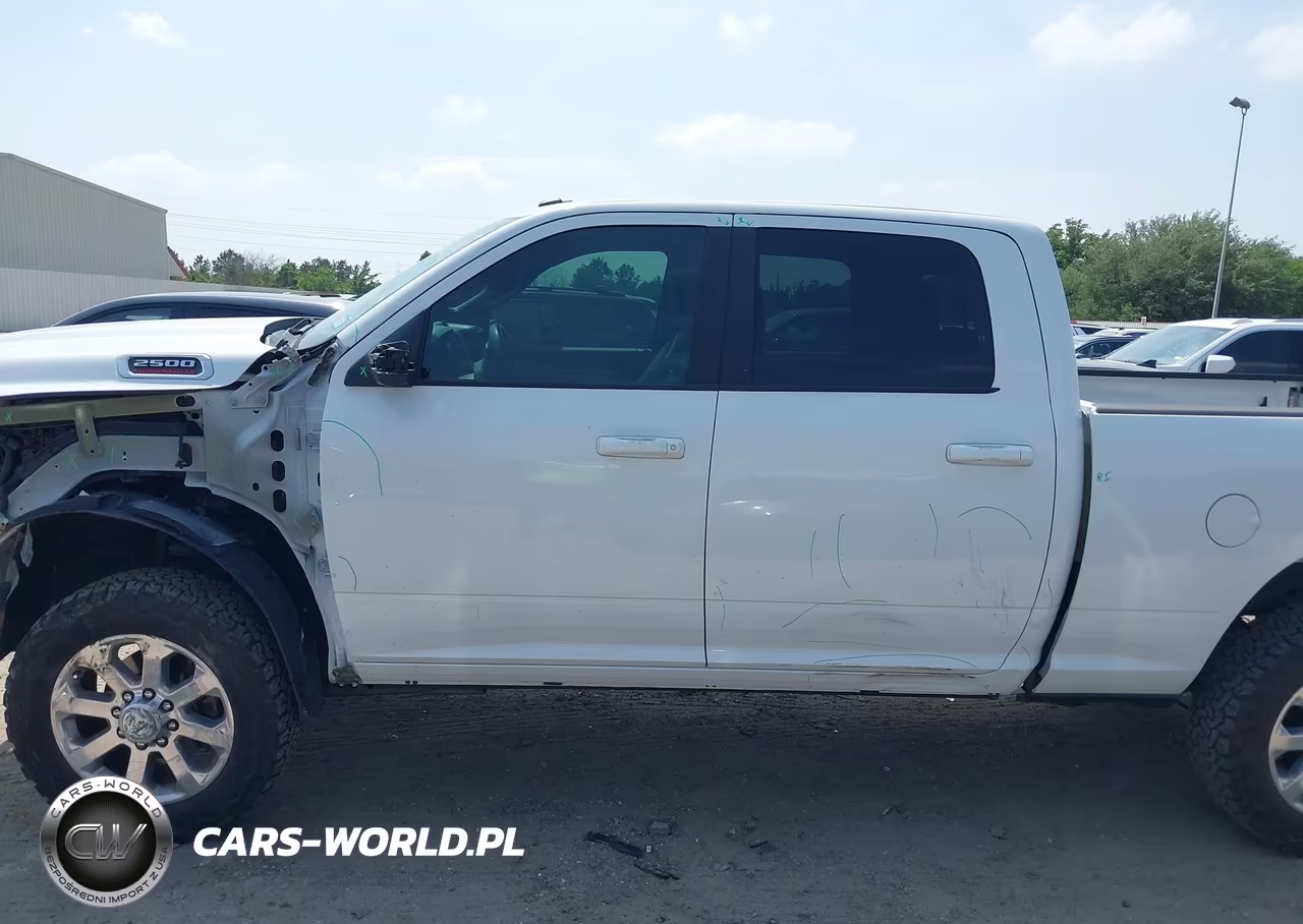 2019 Ram 2500 Lone Star 4X4 6'4 Box VIN:3C6UR5DJ9KG586503 - 15