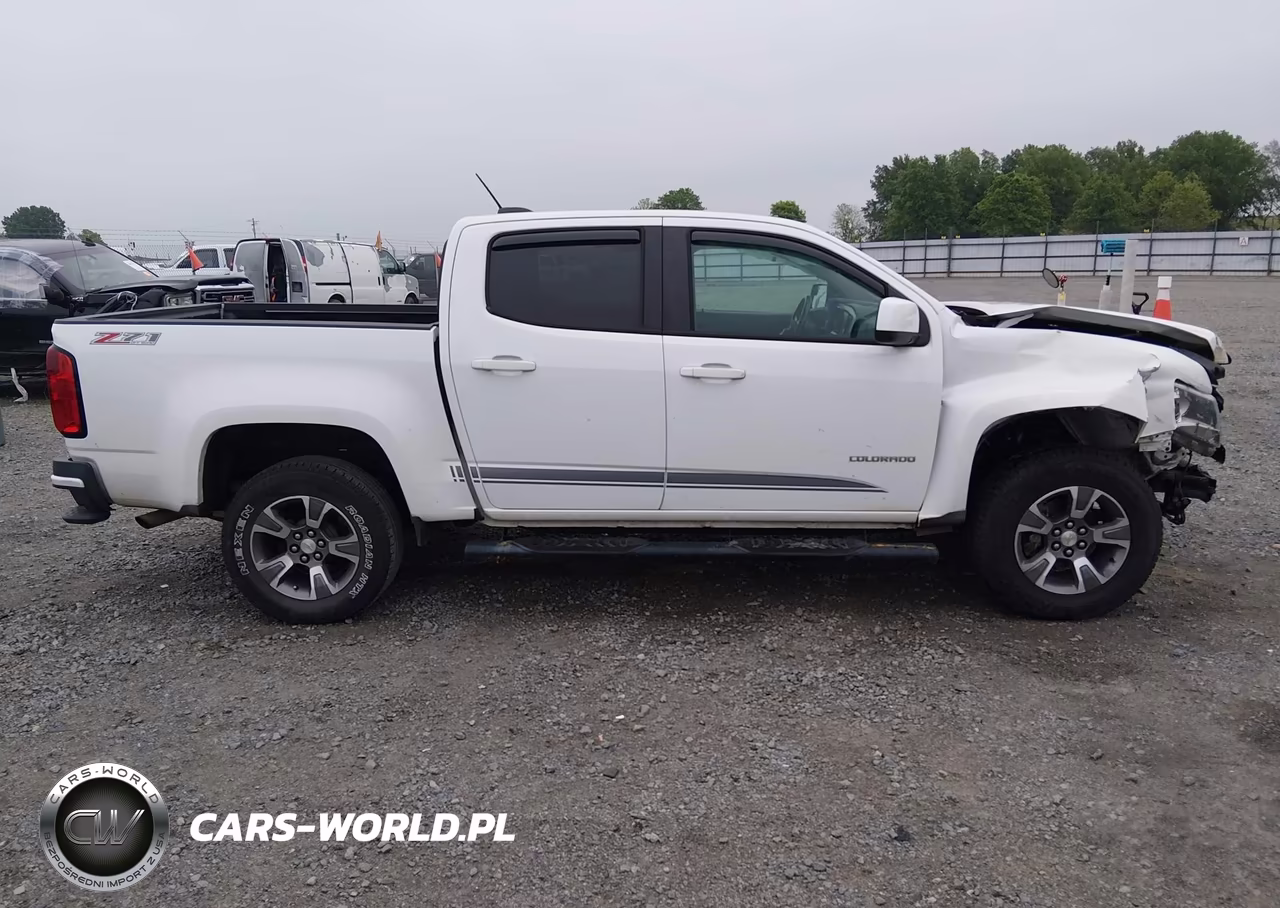 2017 Chevrolet Colorado Z71 VIN:1GCGTDENXH1281408 - 14