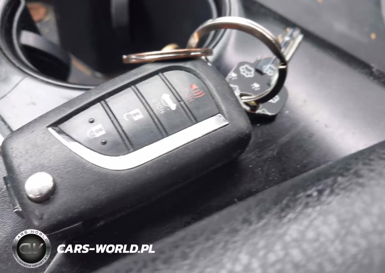 2019 Toyota Camry Le VIN:4T1B11HK5KU185865 - 11