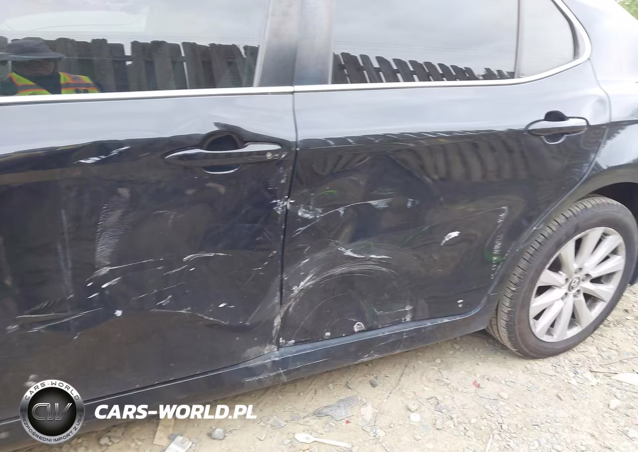 2019 Toyota Camry Le VIN:4T1B11HK5KU185865 - 6