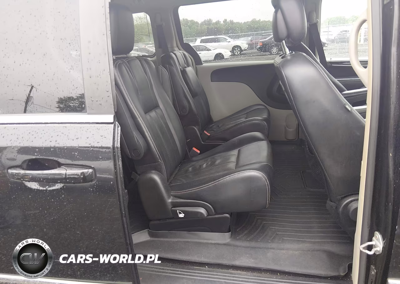 2012 Chrysler Town & Country Touring VIN:2C4RC1BG8CR353126 - 8