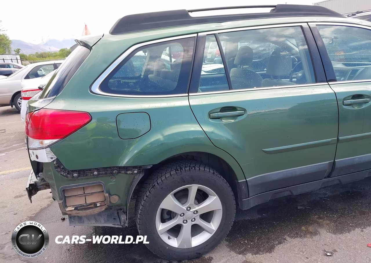 2014 Subaru Outback 2.5I VIN:4S4BRCACXE3226363 - 18