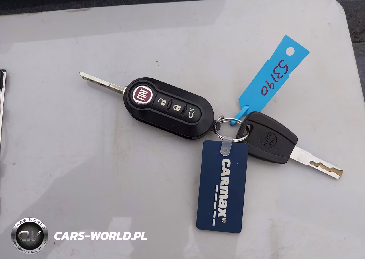 2015 Fiat 500 Sport VIN:3C3CFFBR8FT508291 - 11