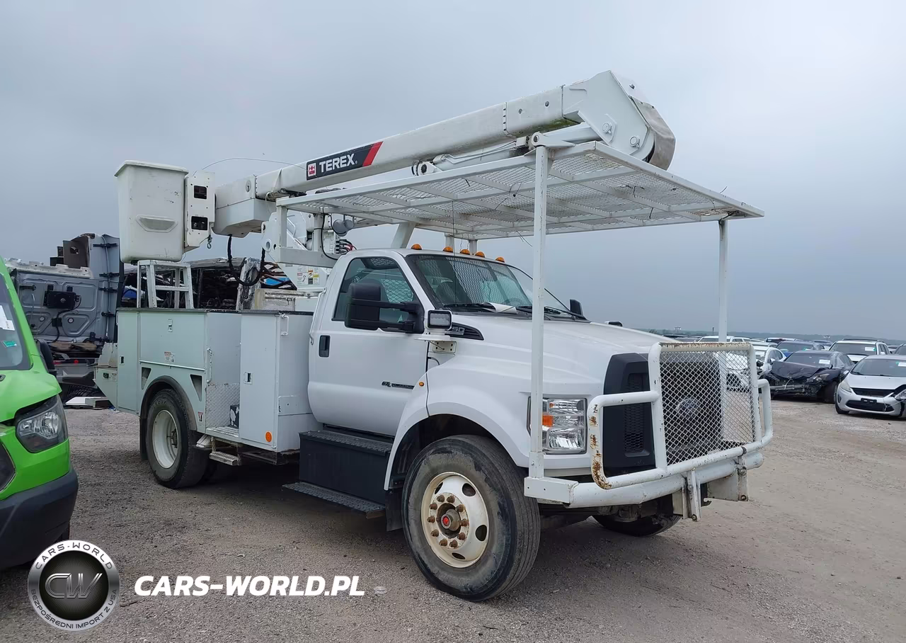 2018 Ford F-750 Diesel VIN:1FDXF7DE7JDF02263 - 14