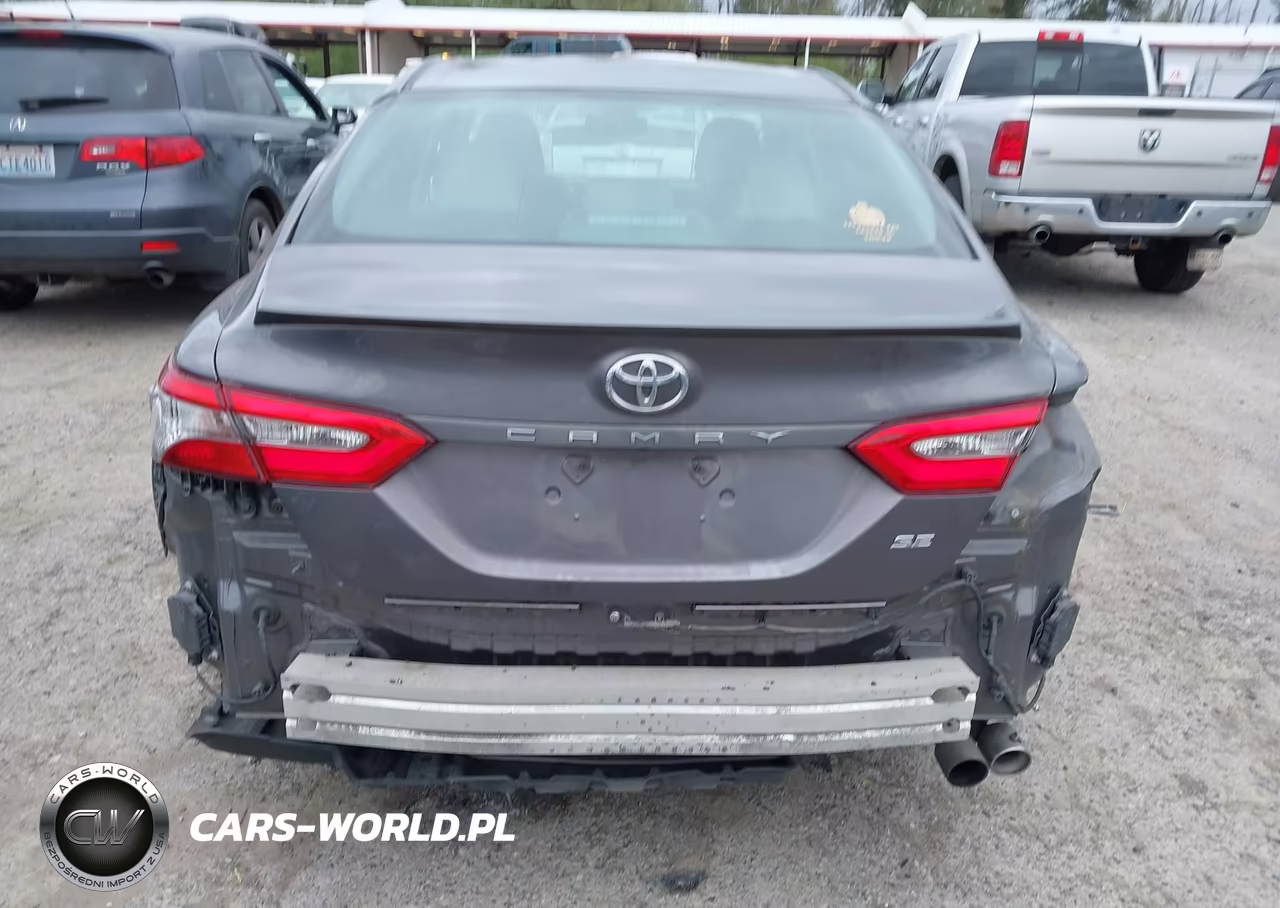 2018 Toyota Camry Se VIN:4T1B11HK1JU509568 - 17