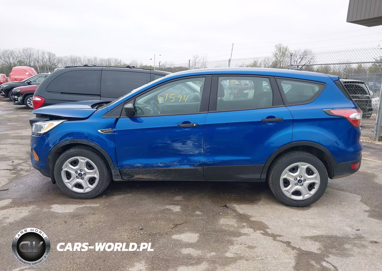 2017 Ford Escape S VIN:1FMCU0F70HUB13193 - 14