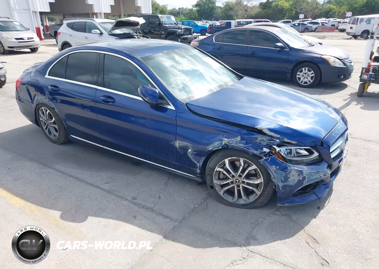 2018 Mercedes-Benz C 300
