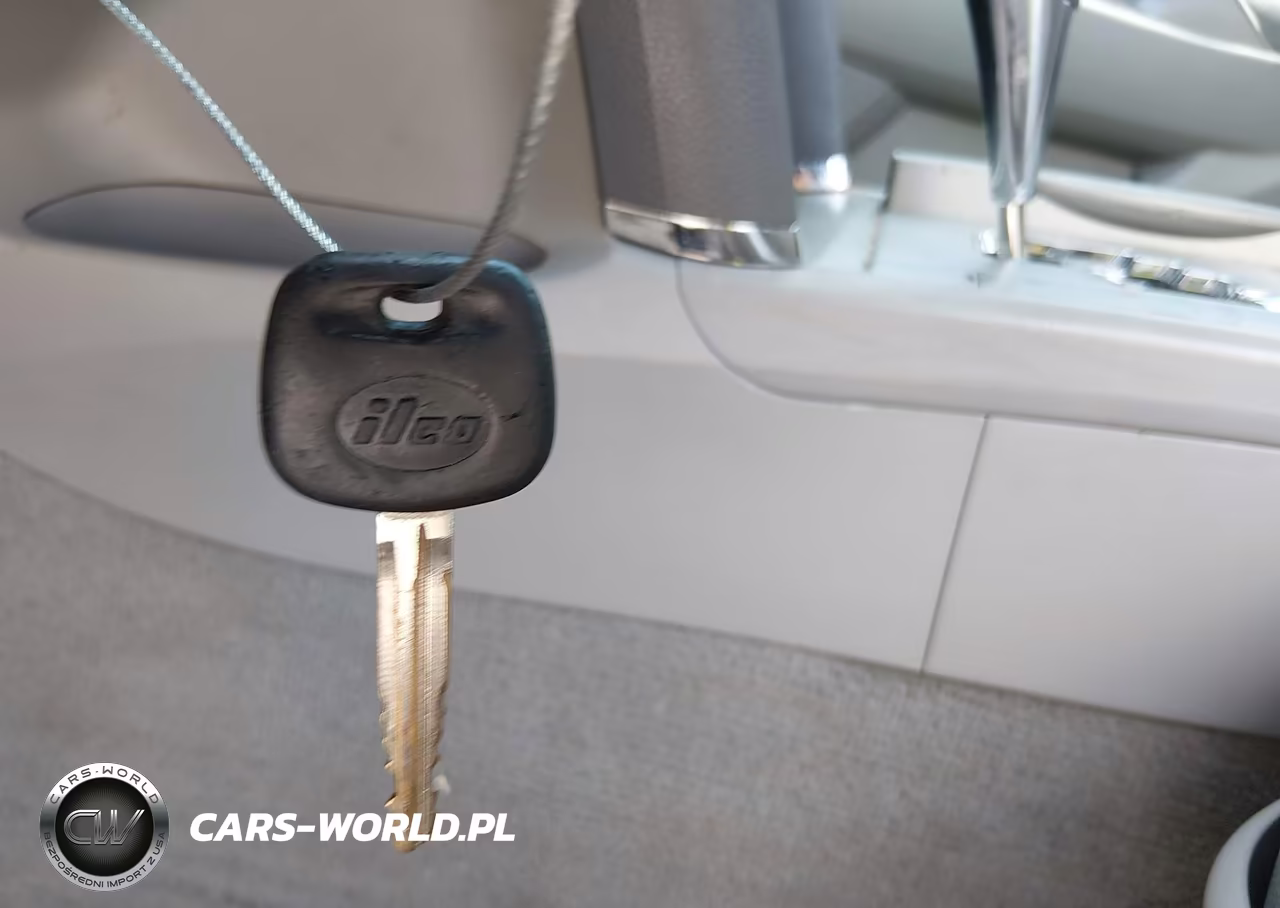 2011 Toyota Camry Le VIN:4T4BF3EK3BR157294 - 11