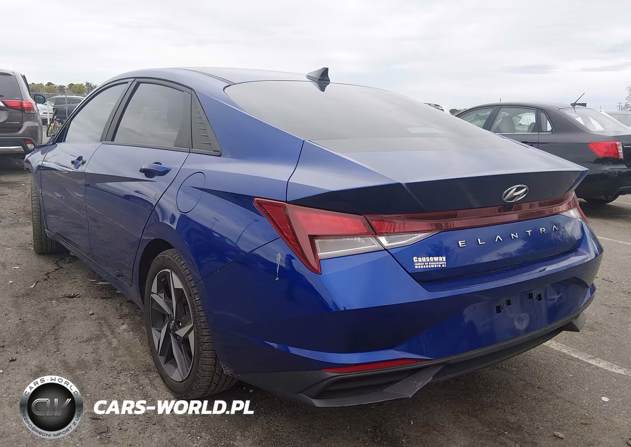 2023 Hyundai Elantra Sel VIN:KMHLS4AG2PU490014 - 3