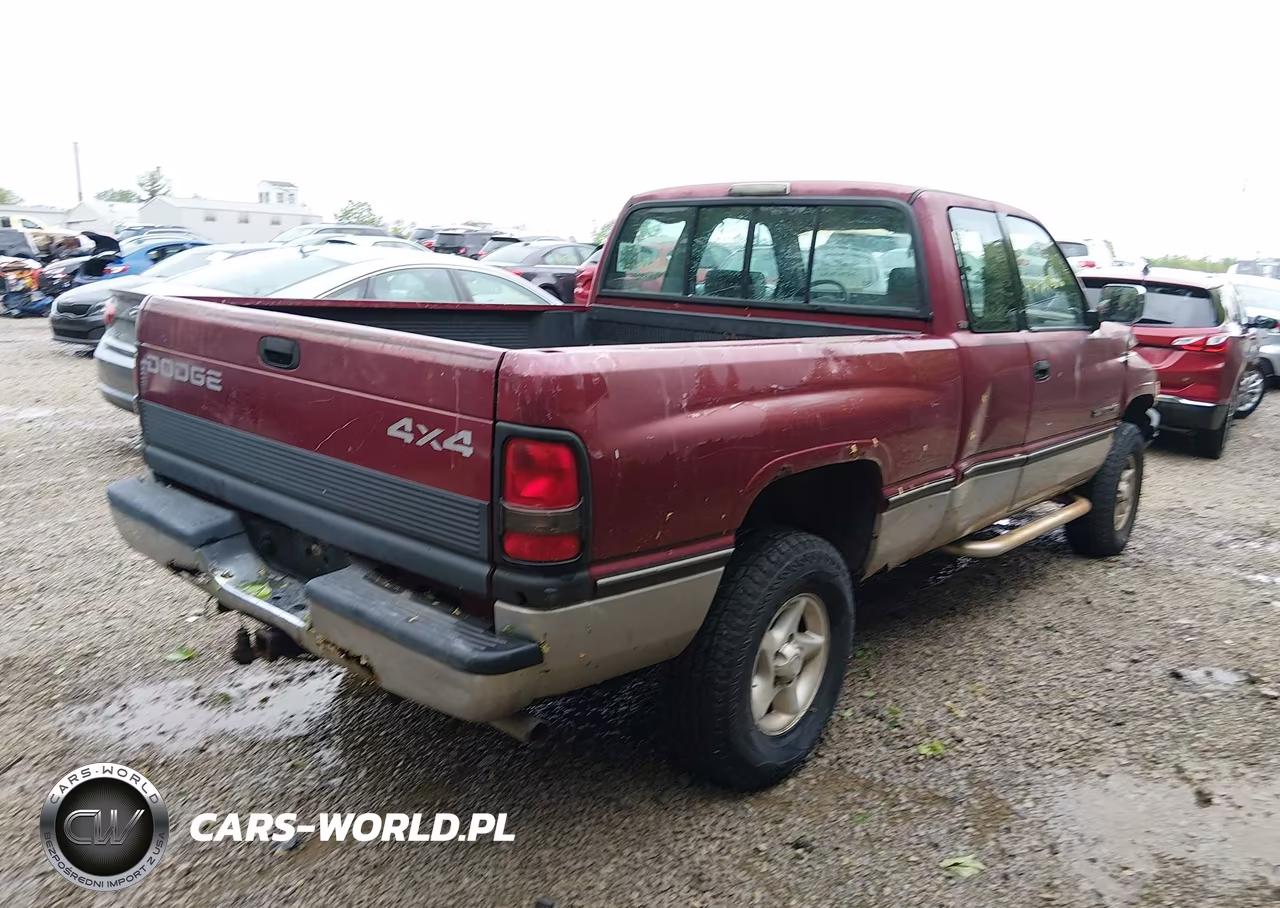 1996 Dodge Ram 1500 VIN:3B7HF13Z1TG174239 - 4