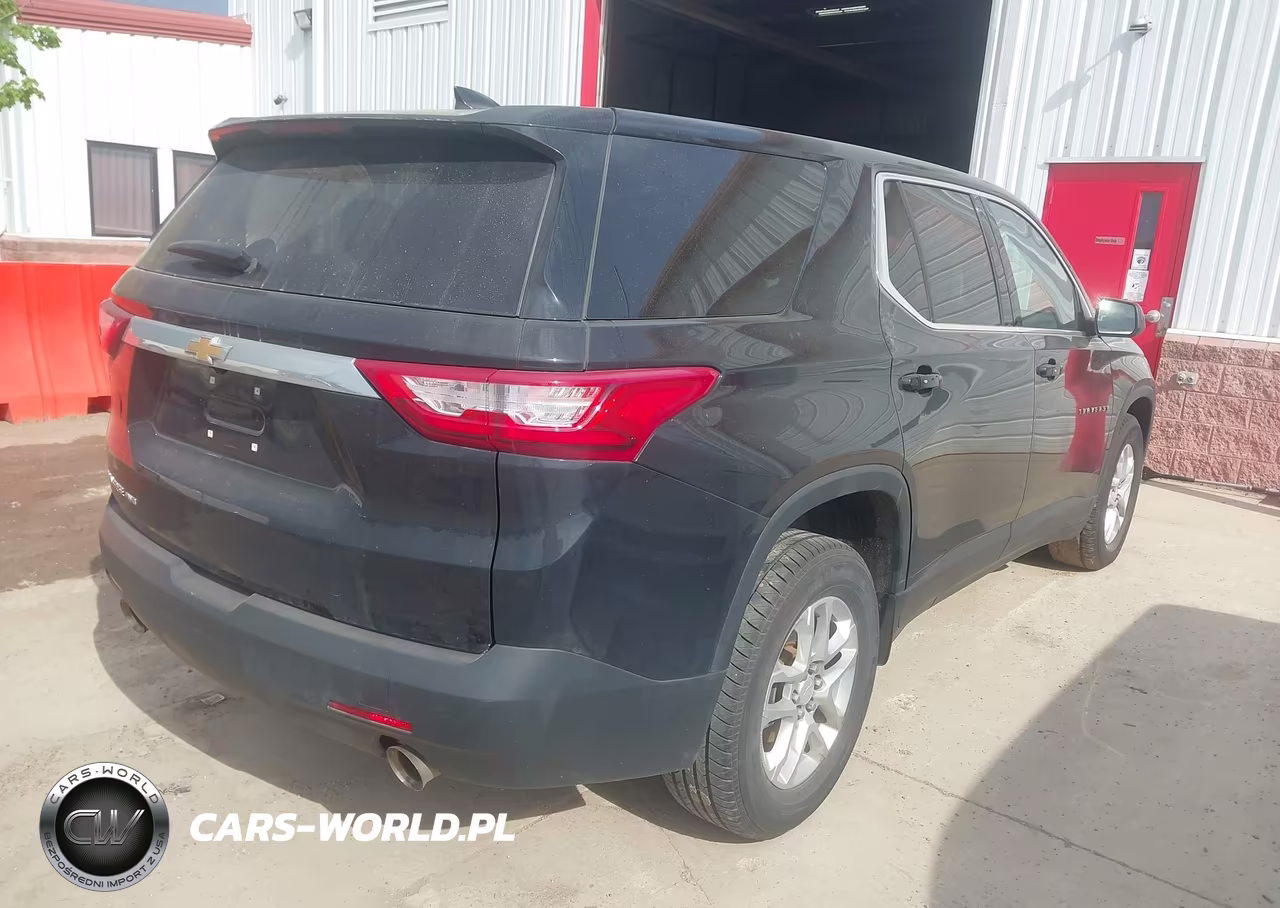 2021 Chevrolet Traverse Awd Ls VIN:1GNEVFKW5MJ190123 - 4