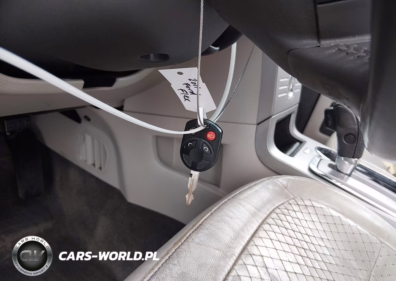 2011 Ford Flex Limited VIN:2FMGK5DC2BBD03983 - 11