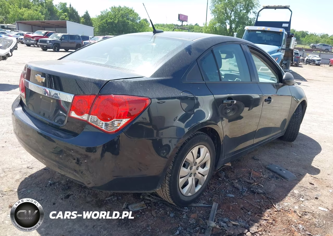 2014 Chevrolet Cruze Ls Auto VIN:1G1PA5SH8E7278602 - 4