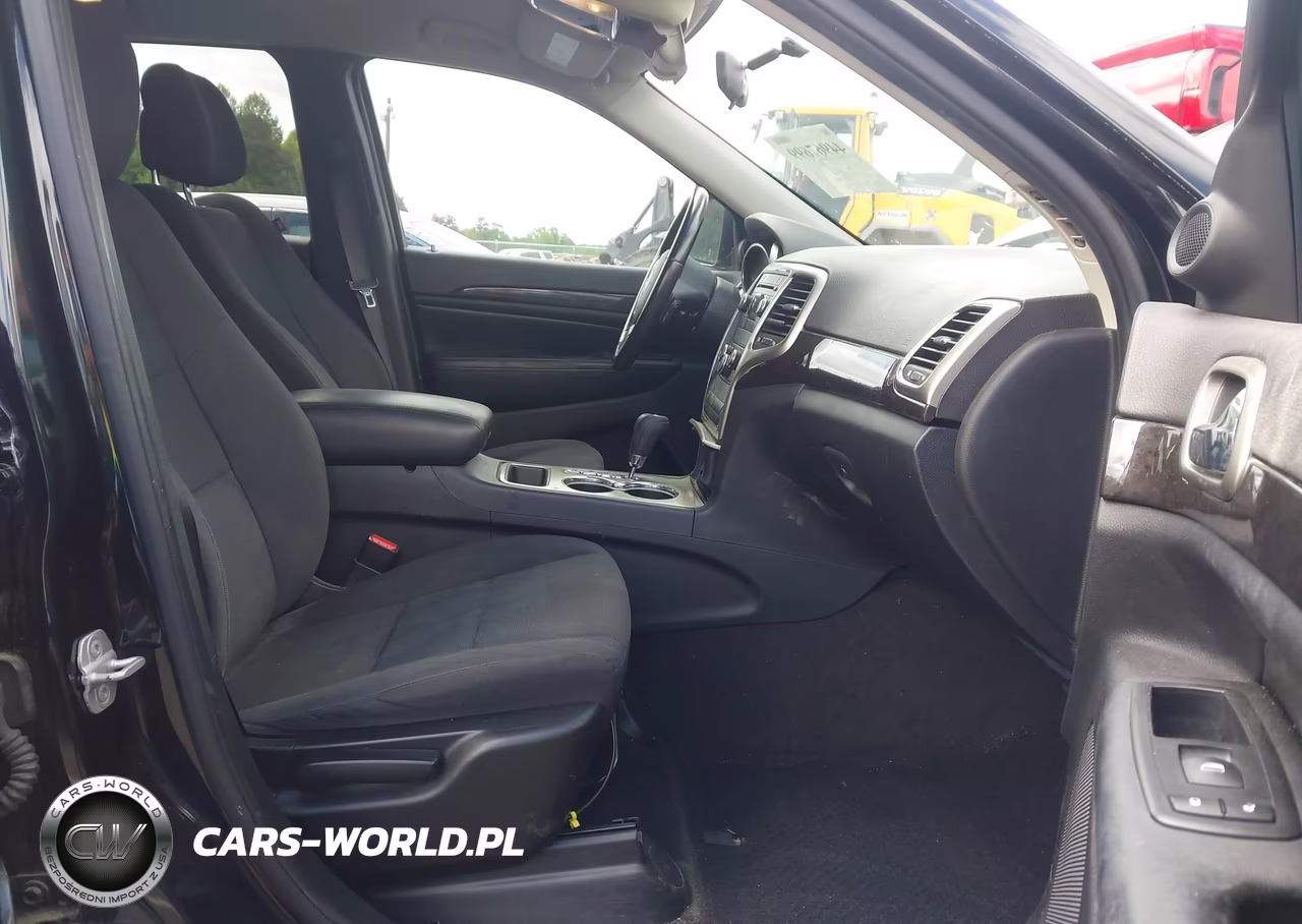 2011 Jeep Grand Cherokee Laredo VIN:1J4RS4GG0BC577487 - 5