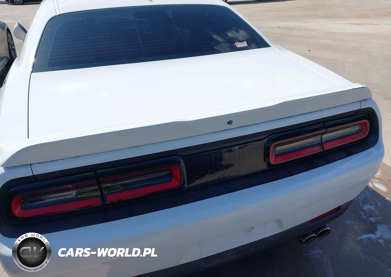 2018 Dodge Challenger Sxt Plus VIN:2C3CDZAG9JH211703 - 6