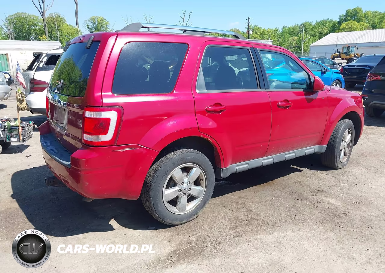 2010 Ford Escape Limited VIN:1FMCU0E71AKB02481 - 4