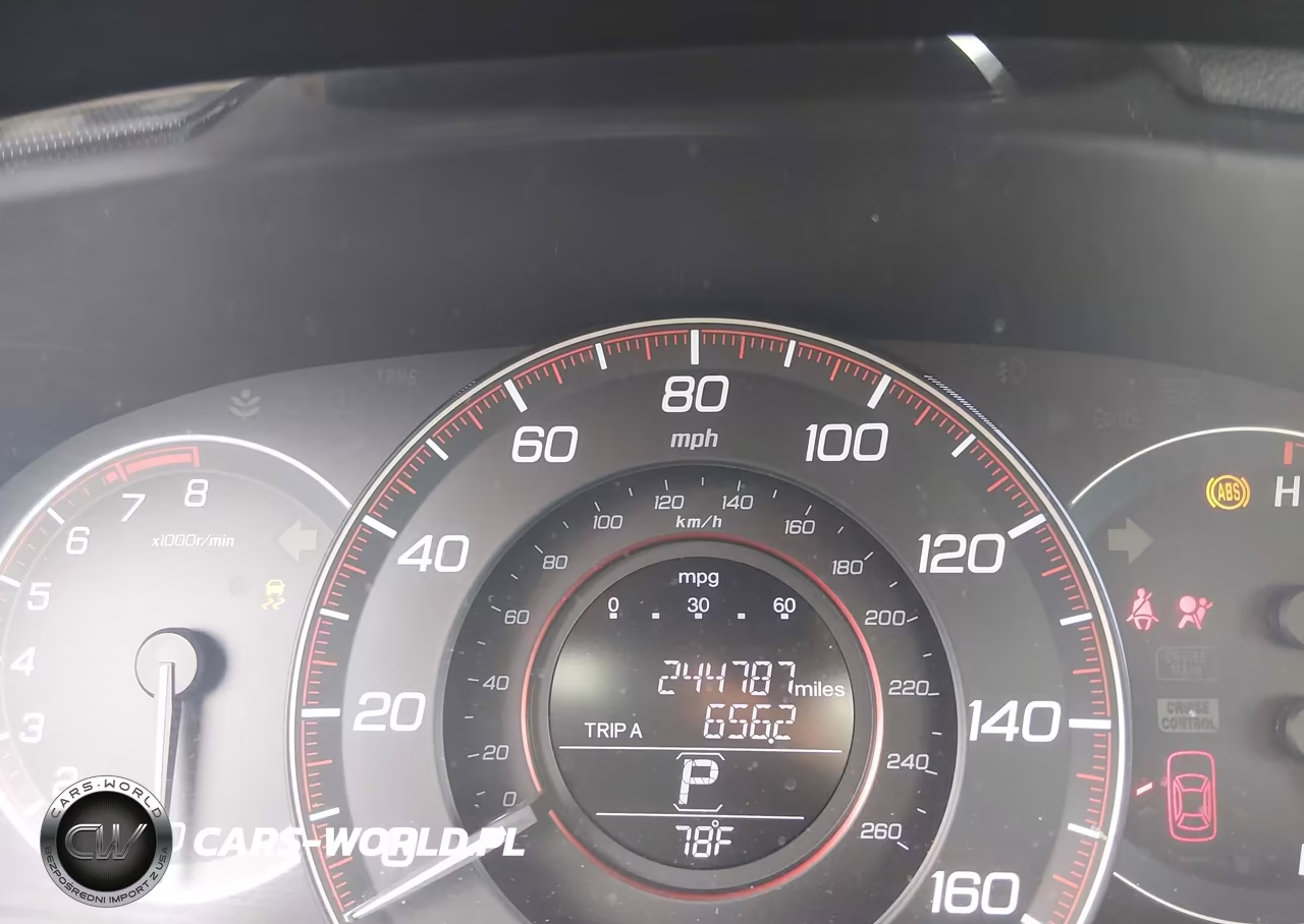 2015 Honda Accord Sport VIN:1HGCR2F51FA021834 - 15
