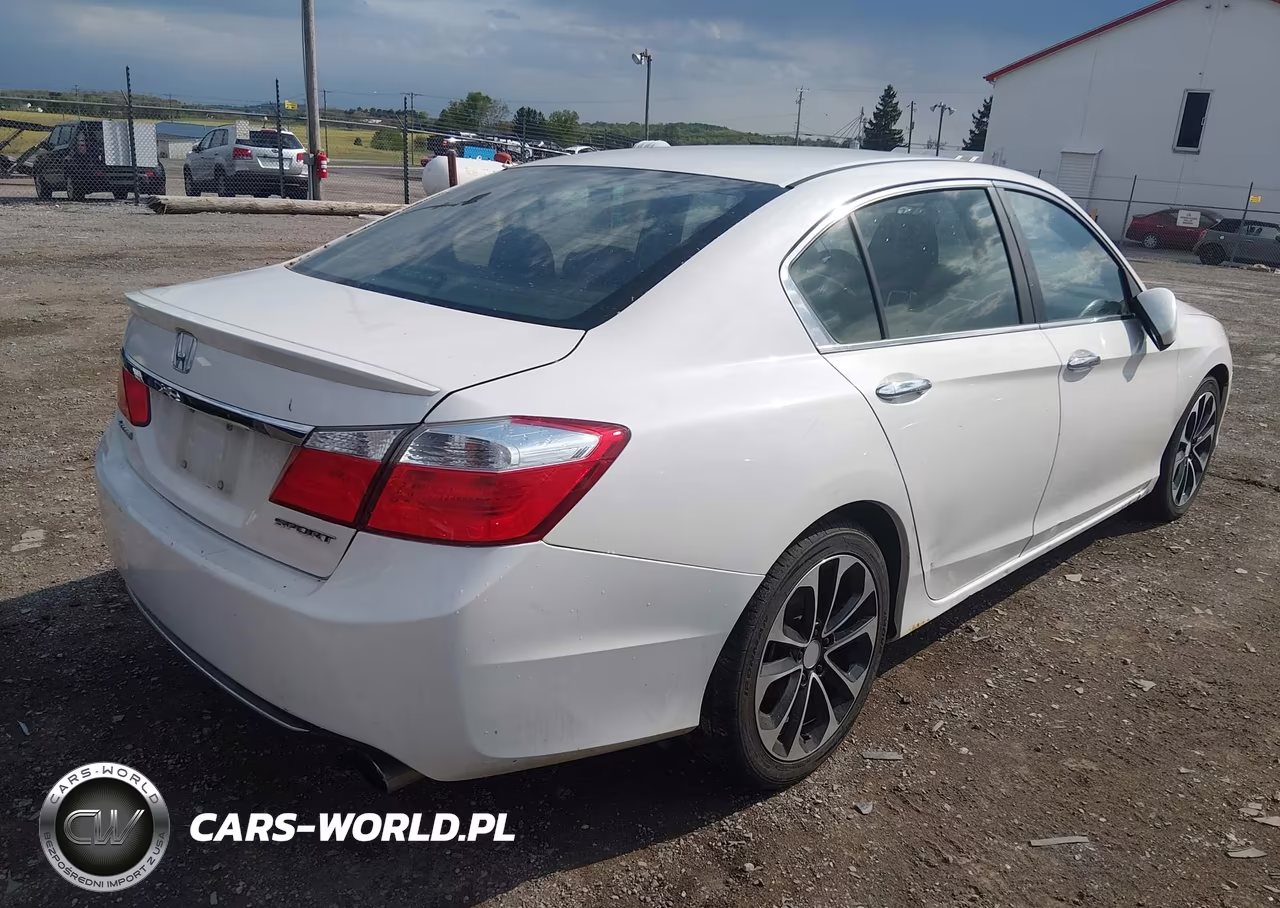 2015 Honda Accord Sport VIN:1HGCR2F51FA021834 - 4