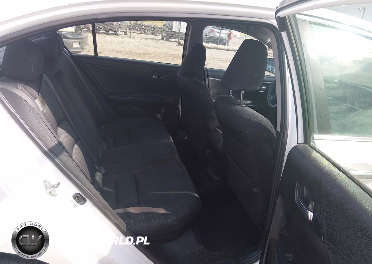 2015 Honda Accord Sport VIN:1HGCR2F51FA021834 - 8