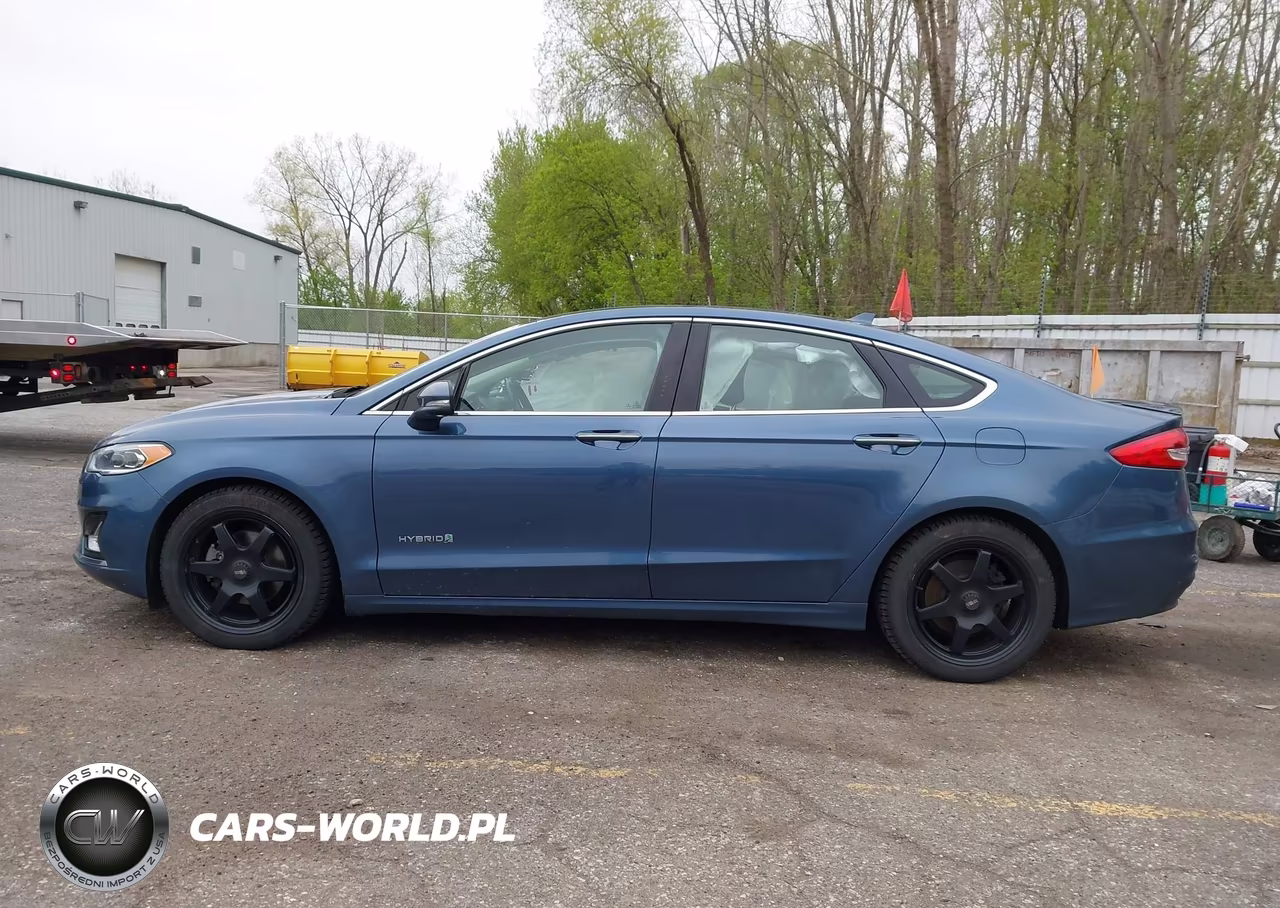 2019 Ford Fusion Hybrid Titanium VIN:3FA6P0RU5KR273178 - 14