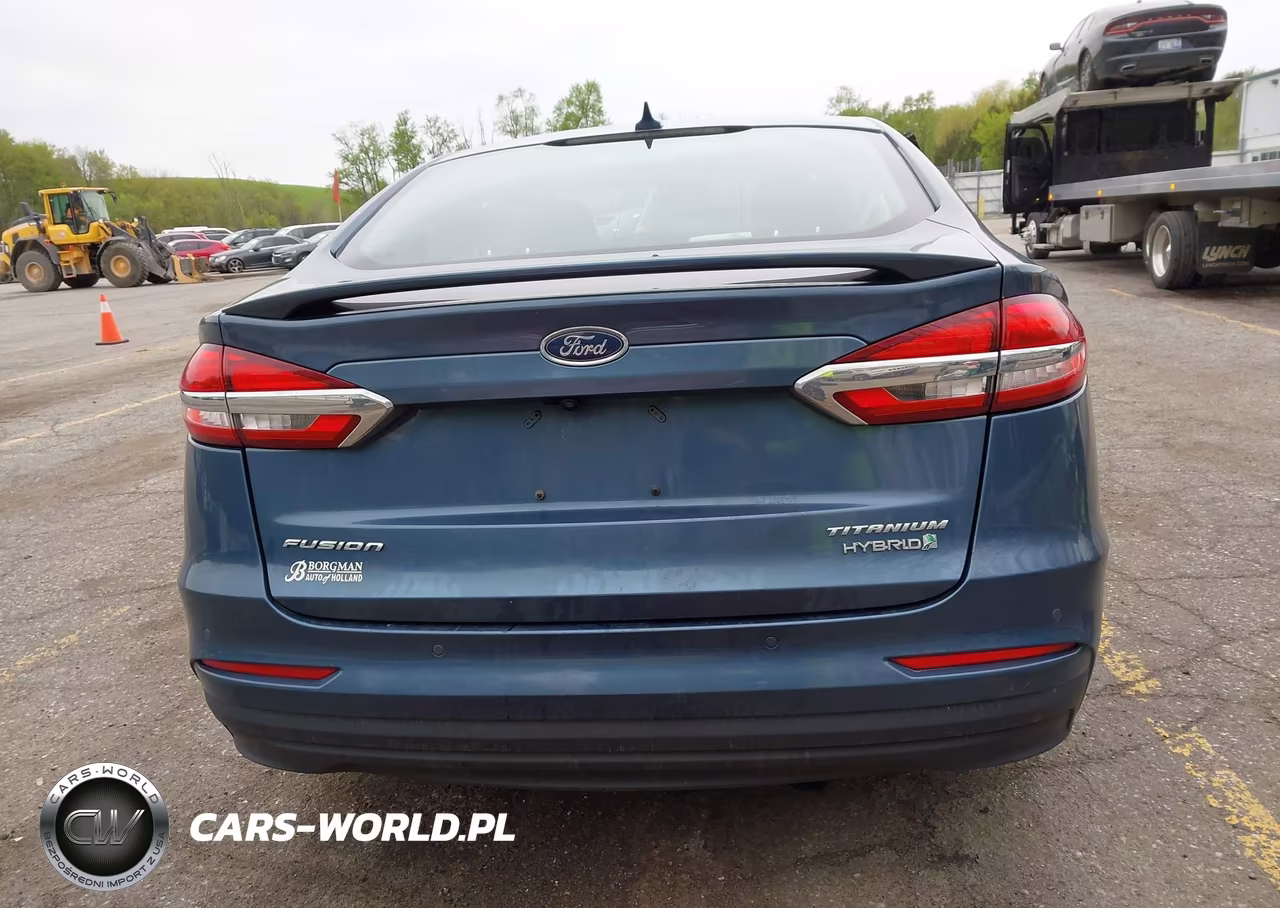 2019 Ford Fusion Hybrid Titanium VIN:3FA6P0RU5KR273178 - 16