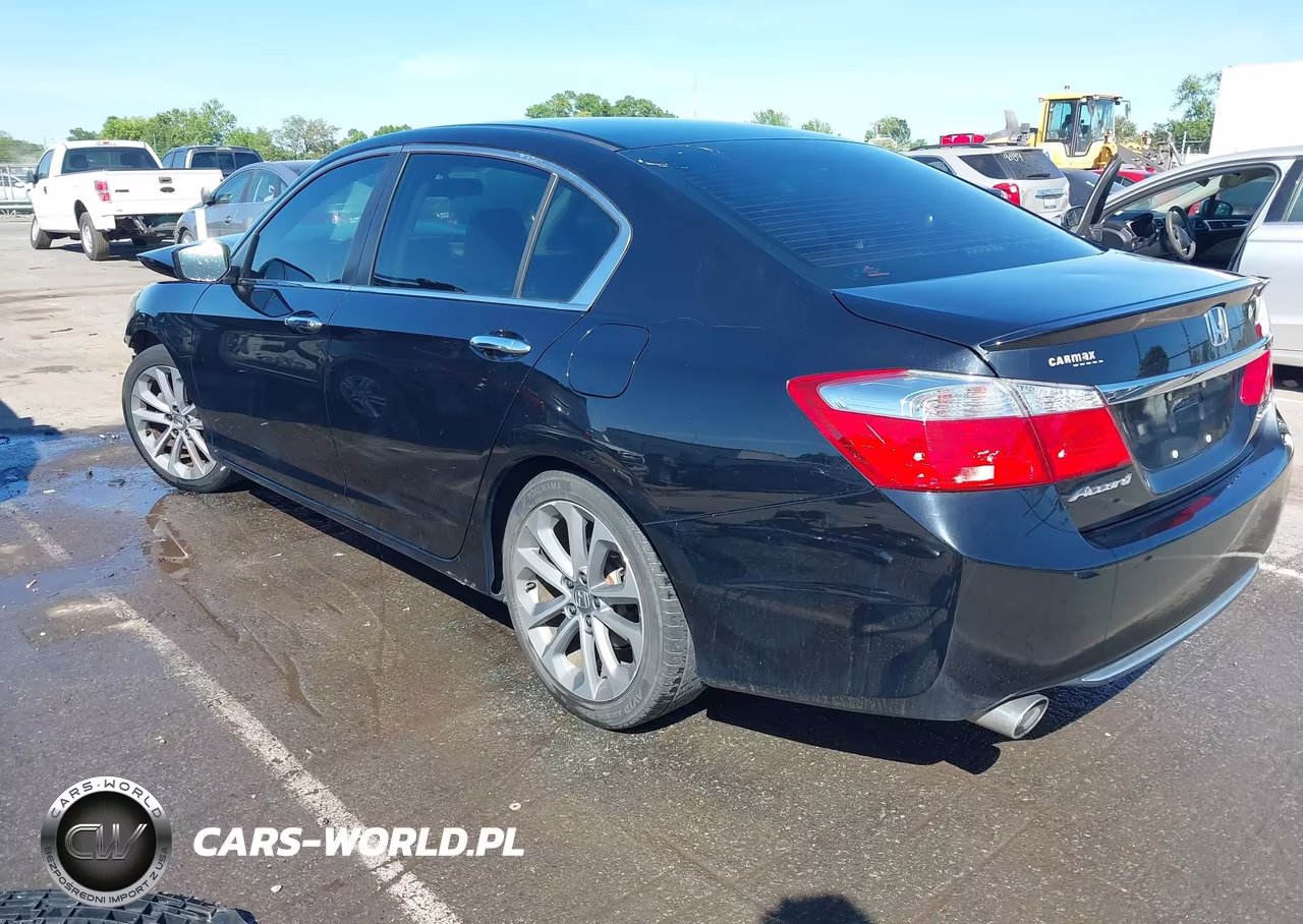2015 Honda Accord Sport VIN:1HGCR2E52FA249147 - 3