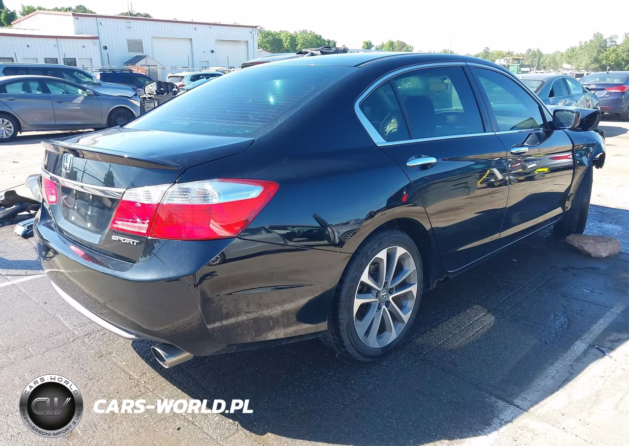 2015 Honda Accord Sport VIN:1HGCR2E52FA249147 - 4